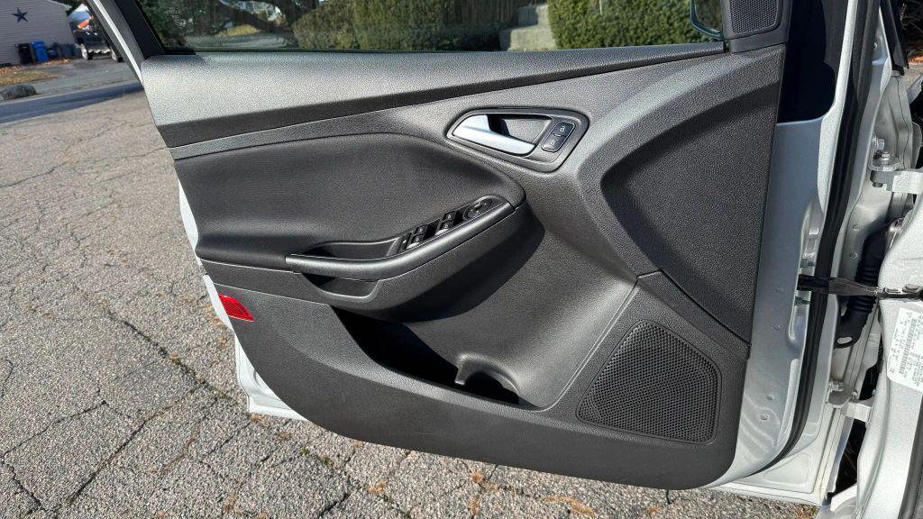 used 2015 Ford Focus car, priced at $6,999