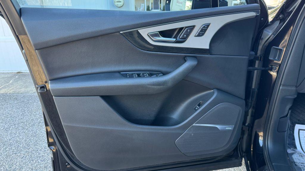 used 2018 Audi Q7 car, priced at $16,999