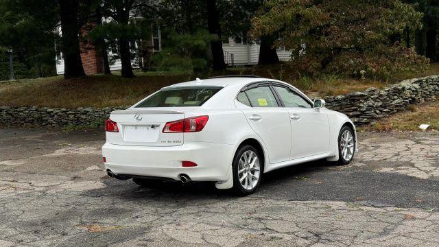 Lexus IS view 7