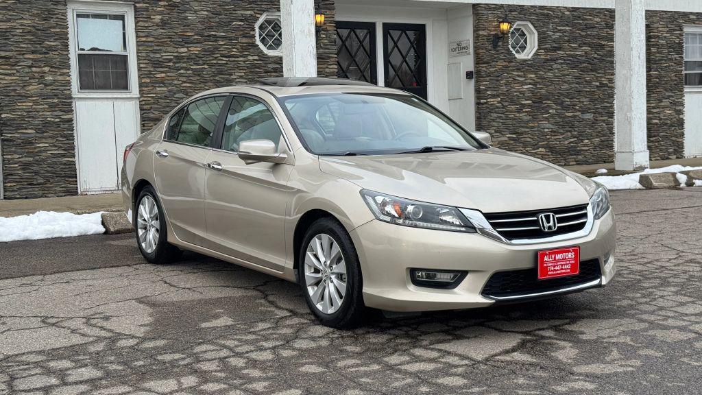used 2013 Honda Accord car, priced at $8,999