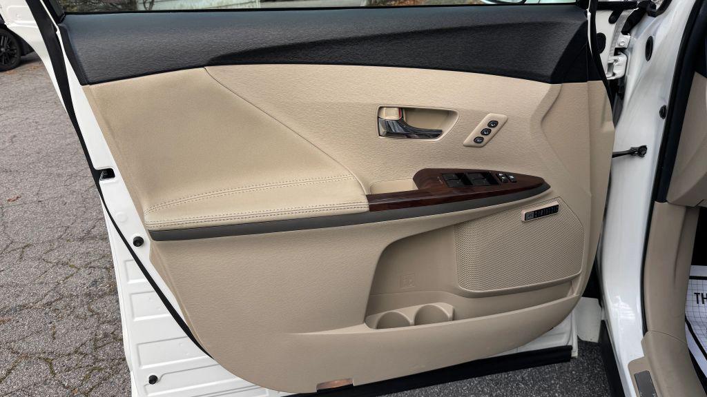 used 2015 Toyota Venza car, priced at $10,999