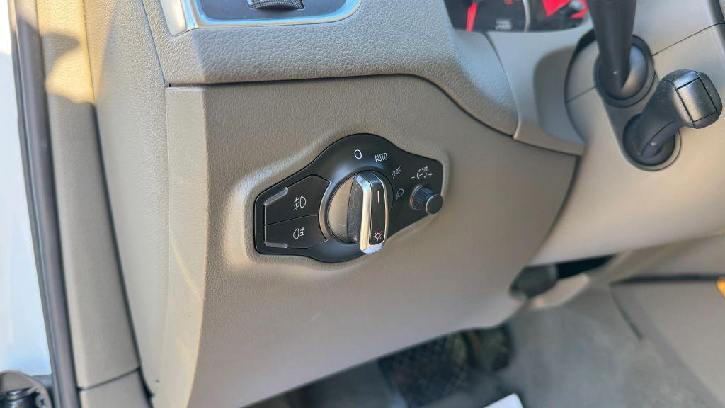 used 2009 Audi Q5 car, priced at $10,995