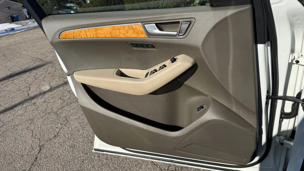 used 2009 Audi Q5 car, priced at $10,995