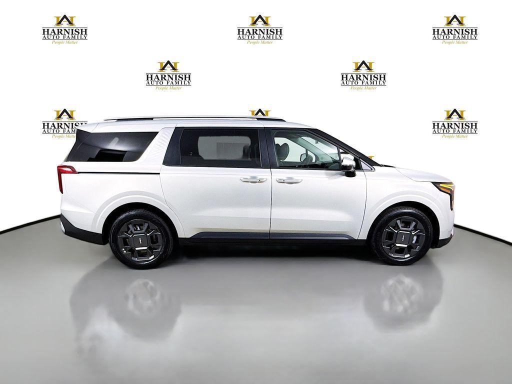 new 2026 Kia Carnival Hybrid car, priced at $44,770