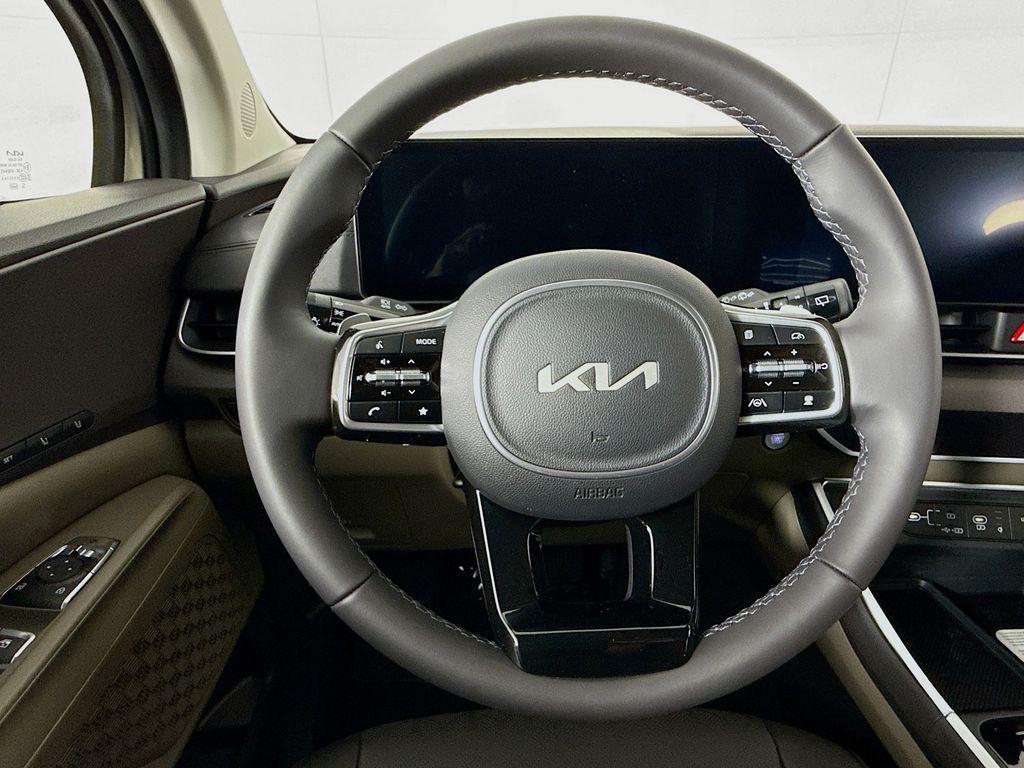 new 2026 Kia Carnival Hybrid car, priced at $44,770
