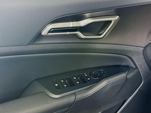 new 2026 Kia Sportage Hybrid car, priced at $36,919