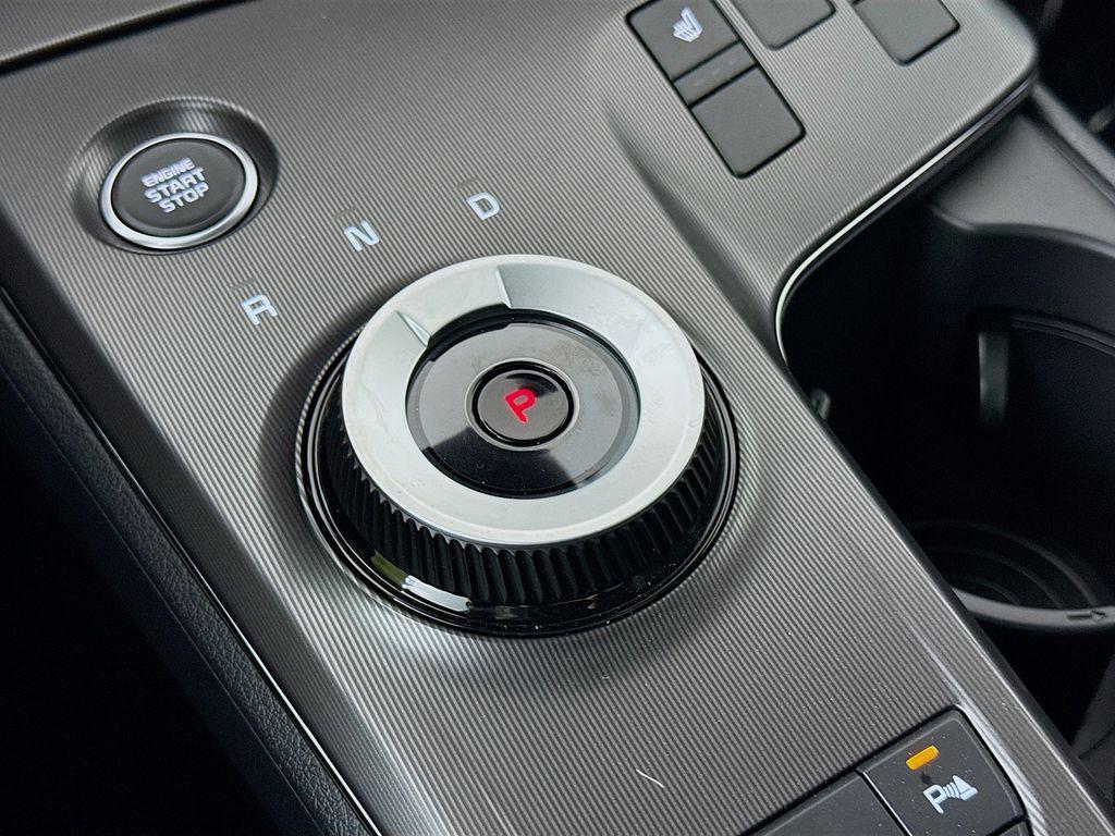 new 2026 Kia Sportage Hybrid car, priced at $36,250