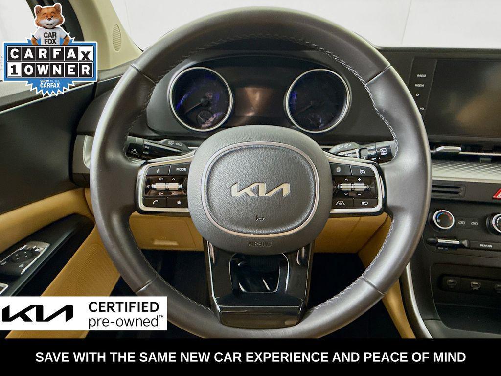 used 2024 Kia Carnival car, priced at $28,409
