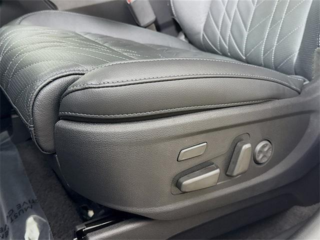 new 2025 Kia Telluride car, priced at $49,890