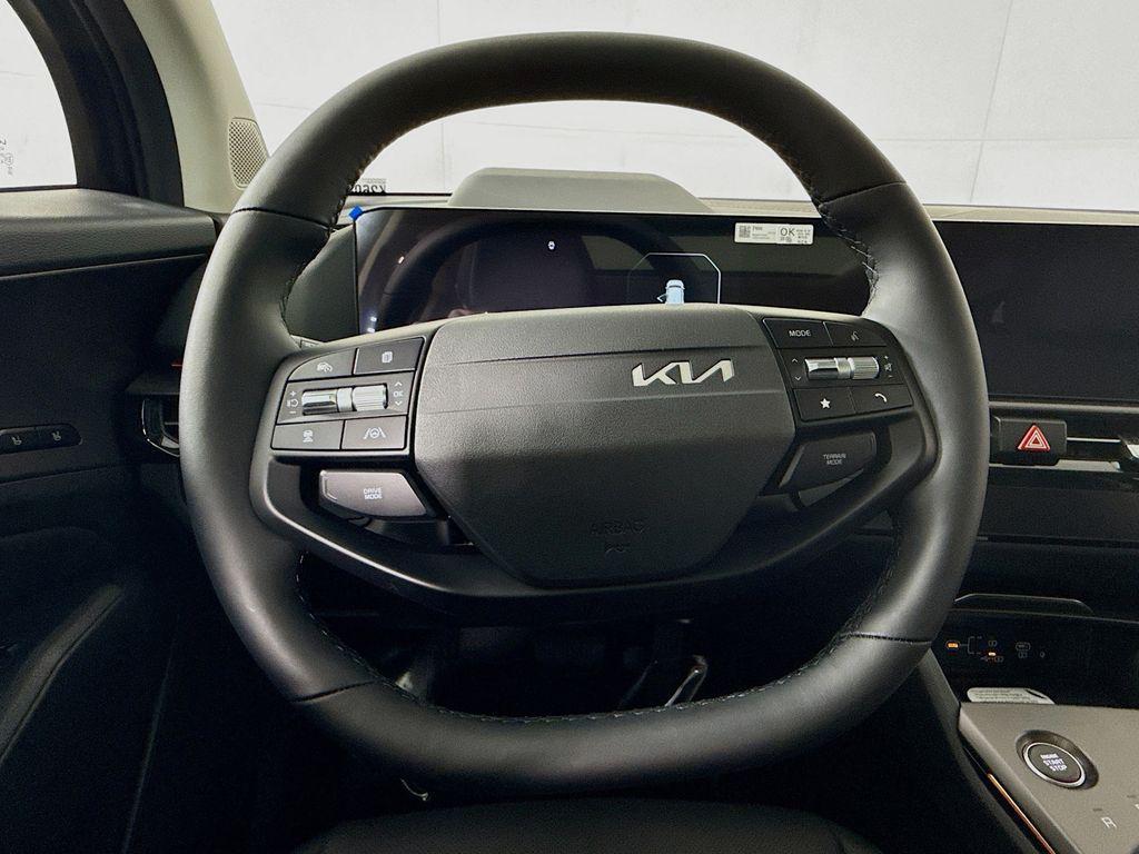 new 2026 Kia Sportage Hybrid car, priced at $39,025