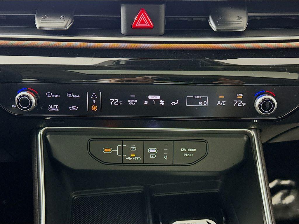 new 2026 Kia Carnival Hybrid car, priced at $53,599