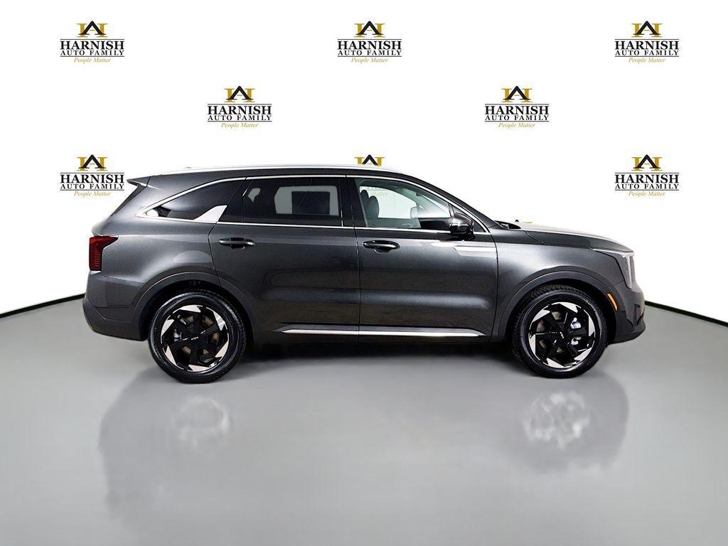 new 2026 Kia Sorento Hybrid car, priced at $40,125