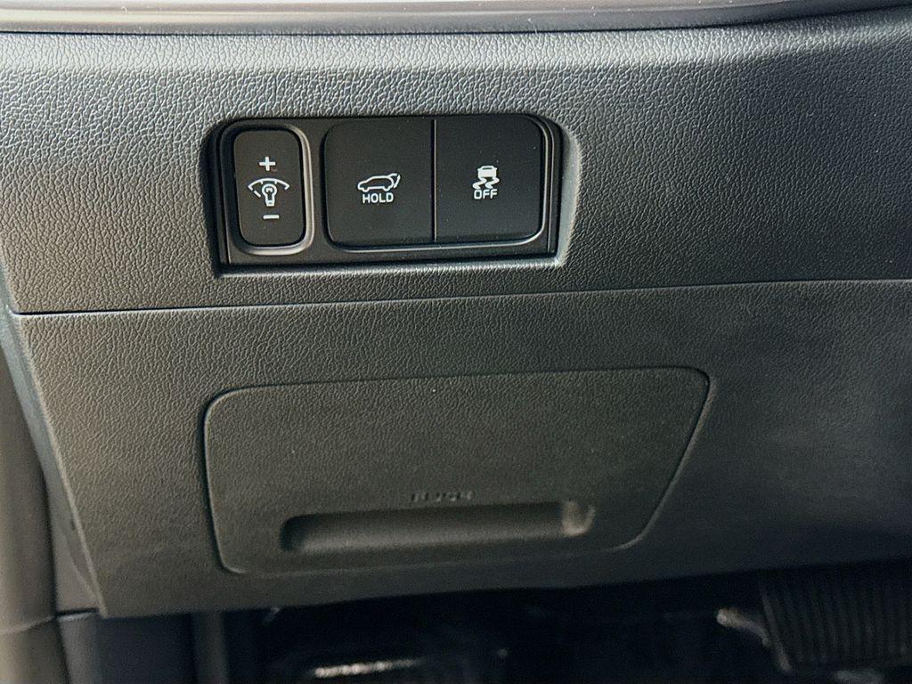 new 2026 Kia Sorento Hybrid car, priced at $40,125