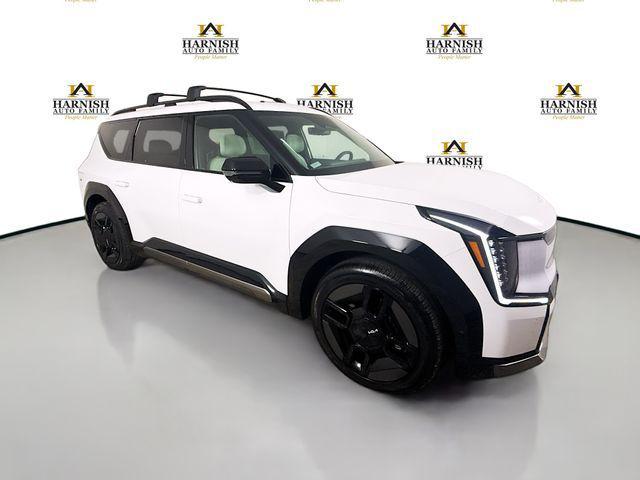new 2026 Kia EV9 car, priced at $64,790