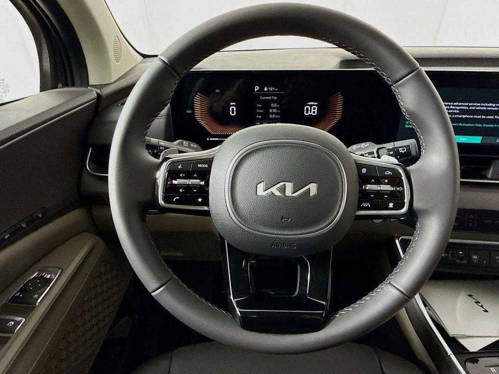 new 2026 Kia Carnival Hybrid car, priced at $44,800