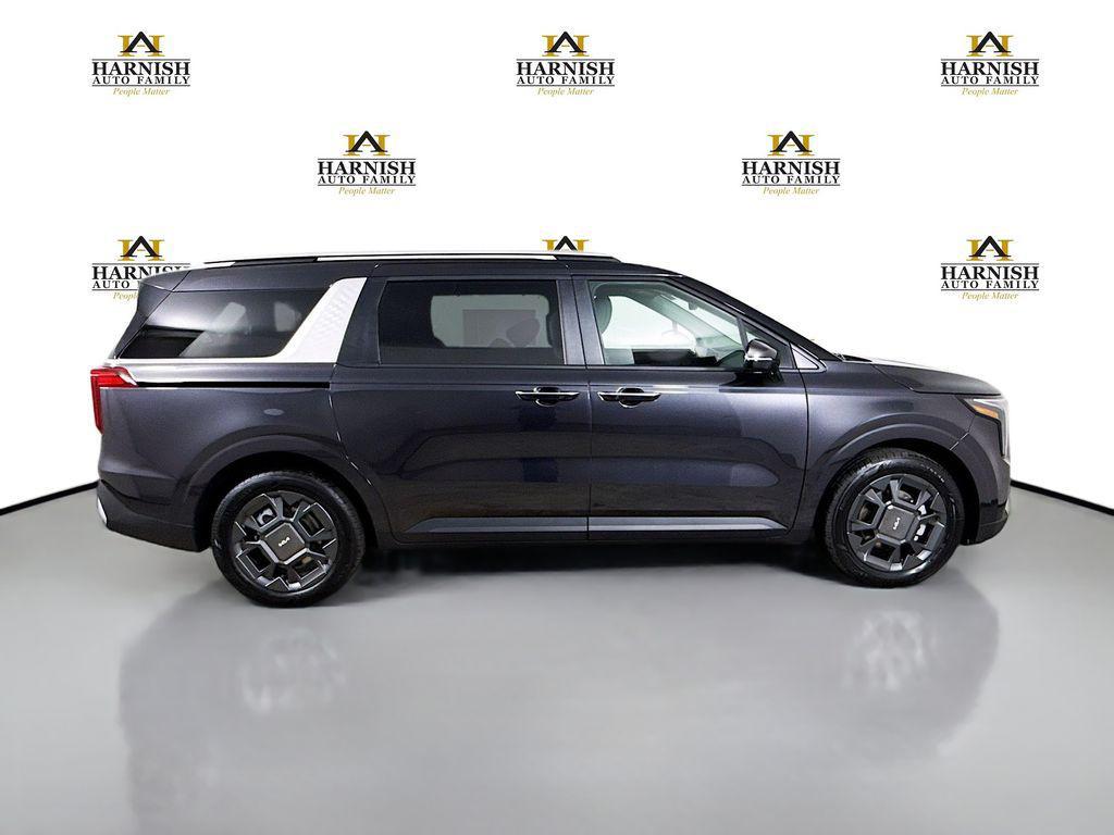 new 2026 Kia Carnival Hybrid car, priced at $44,800