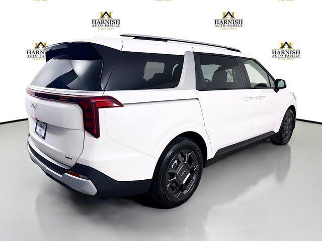 new 2026 Kia Carnival Hybrid car, priced at $45,145