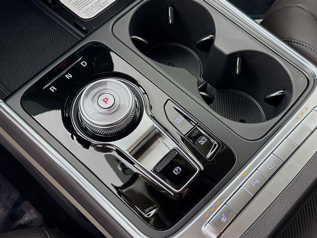 new 2026 Kia Carnival Hybrid car, priced at $45,145