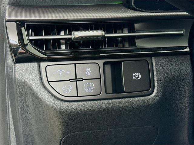 new 2026 Kia Sportage Hybrid car, priced at $43,219