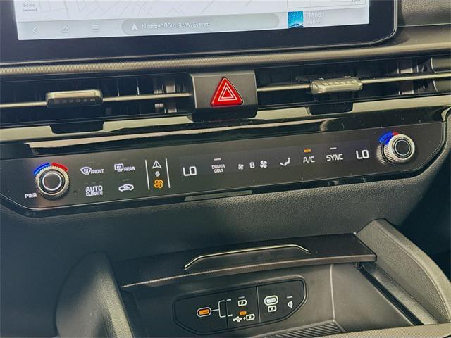 new 2026 Kia Sportage Hybrid car, priced at $43,219