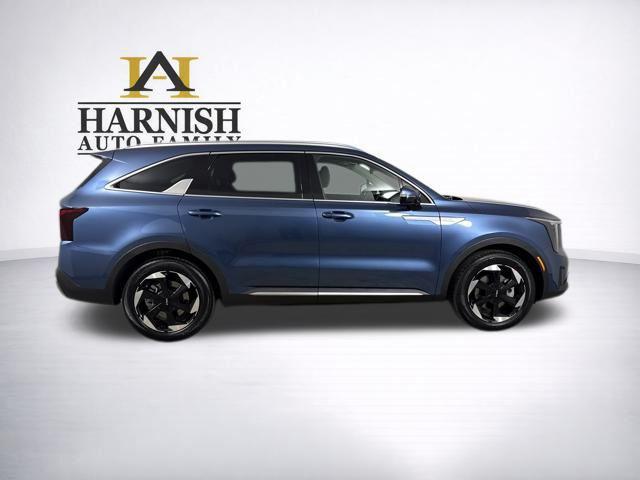 new 2026 Kia Sorento Hybrid car, priced at $42,230