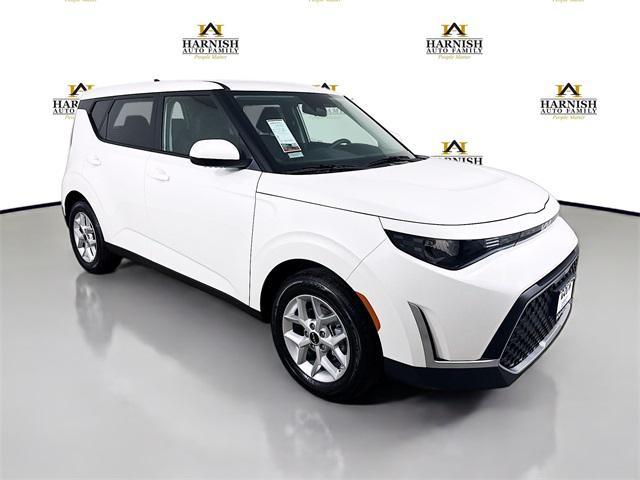 new 2025 Kia Soul car, priced at $23,050