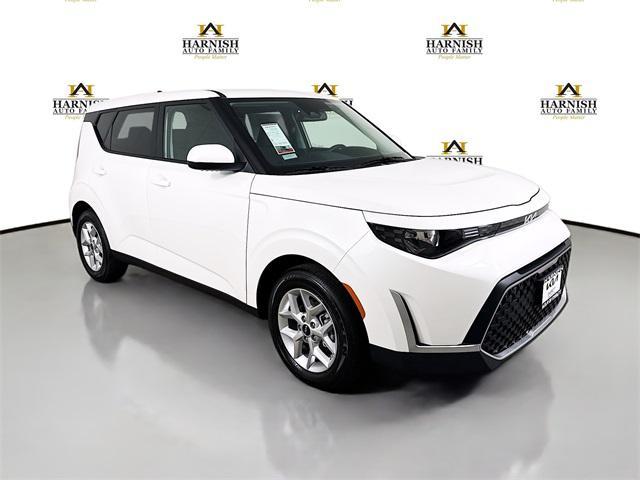 new 2025 Kia Soul car, priced at $23,050