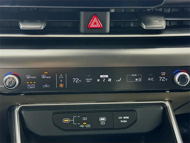 new 2026 Kia Carnival Hybrid car, priced at $42,825