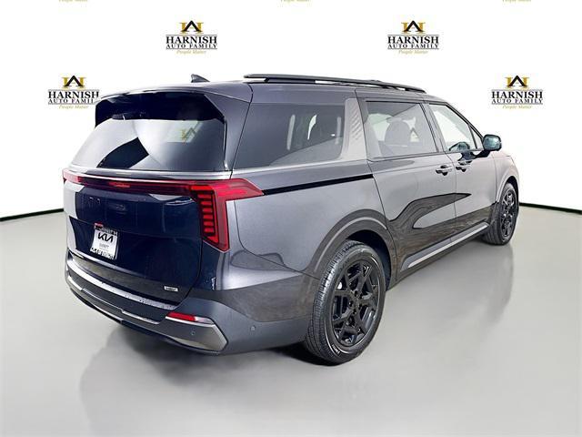 new 2026 Kia Carnival Hybrid car, priced at $53,650