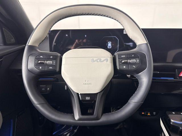 new 2025 Kia EV6 car, priced at $48,559