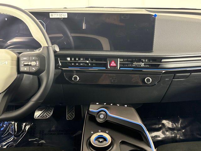 new 2025 Kia EV6 car, priced at $48,559