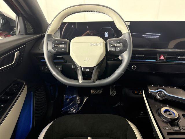 new 2025 Kia EV6 car, priced at $48,559