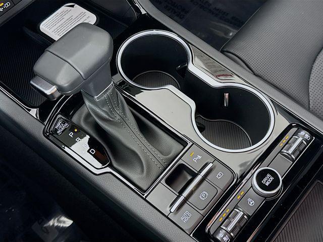 new 2026 Kia K5 car, priced at $39,560
