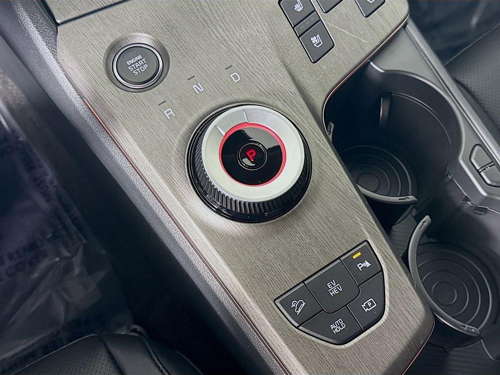 new 2026 Kia Sportage Plug-In Hybrid car, priced at $47,545