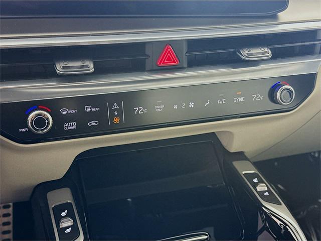 new 2026 Kia Sorento Plug-In Hybrid car, priced at $52,359