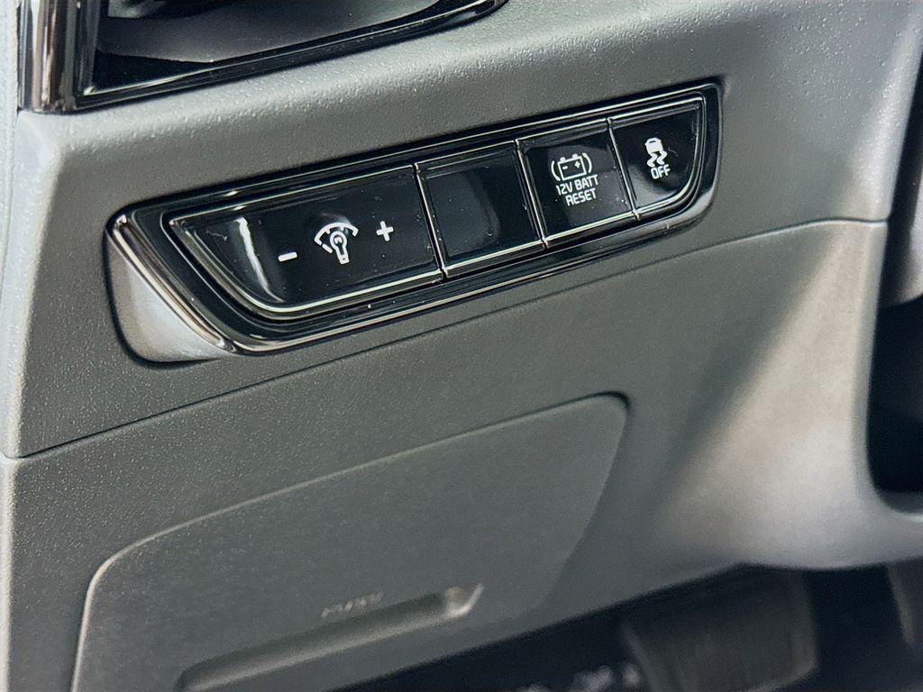 new 2026 Kia Niro car, priced at $30,690