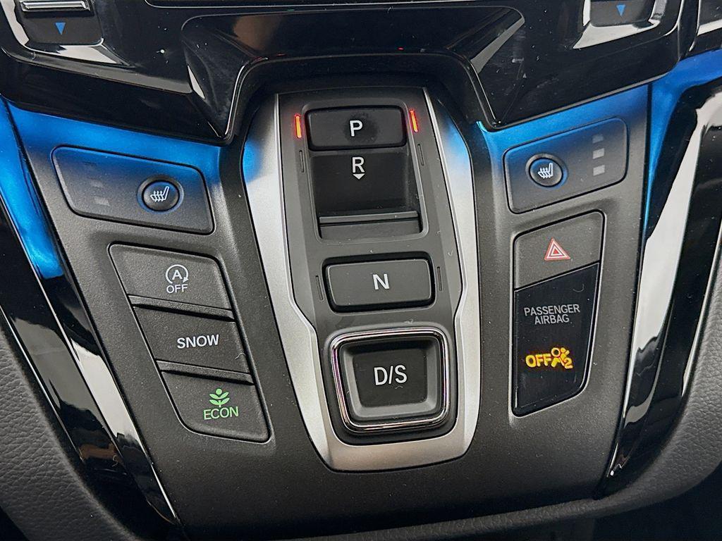 used 2024 Honda Odyssey car, priced at $38,191