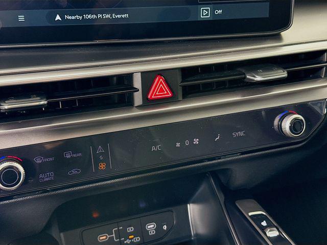 new 2025 Kia Sorento car, priced at $36,682