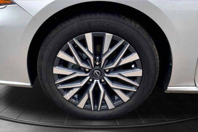 used 2023 Nissan Altima car, priced at $17,497
