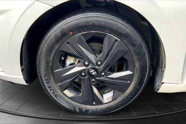 used 2021 Hyundai Elantra car, priced at $15,997