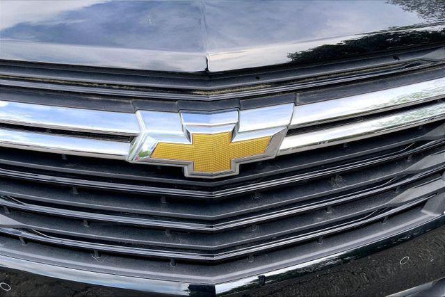 used 2023 Chevrolet Equinox car, priced at $21,997