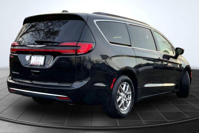 used 2021 Chrysler Pacifica car, priced at $21,997