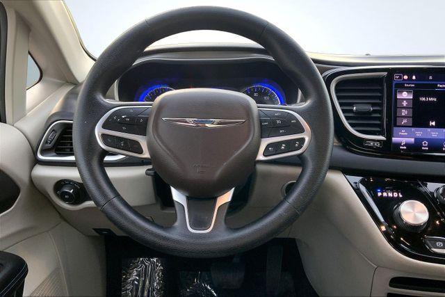 used 2021 Chrysler Pacifica car, priced at $21,997