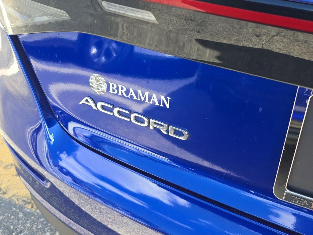 used 2024 Honda Accord Hybrid car, priced at $27,936