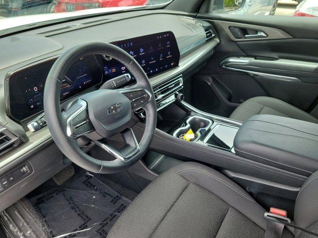 used 2024 Chevrolet Traverse car, priced at $33,995