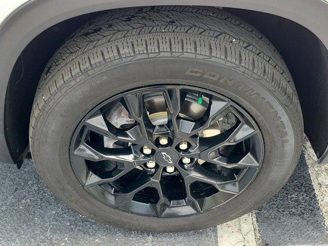 used 2024 Chevrolet Traverse car, priced at $33,995