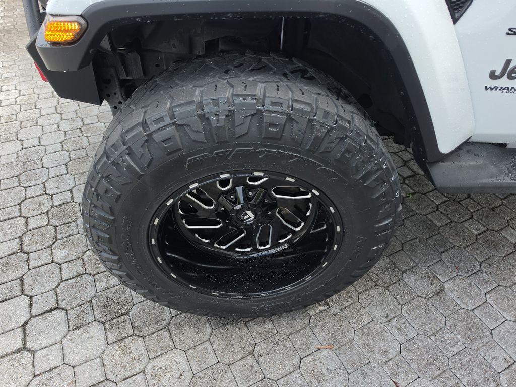 used 2019 Jeep Wrangler Unlimited car, priced at $26,976