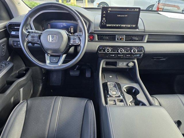 used 2023 Honda Pilot car, priced at $40,989