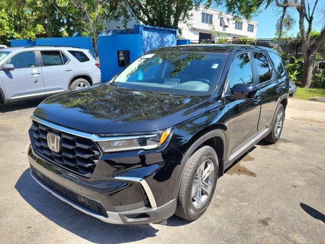 used 2023 Honda Pilot car, priced at $32,991