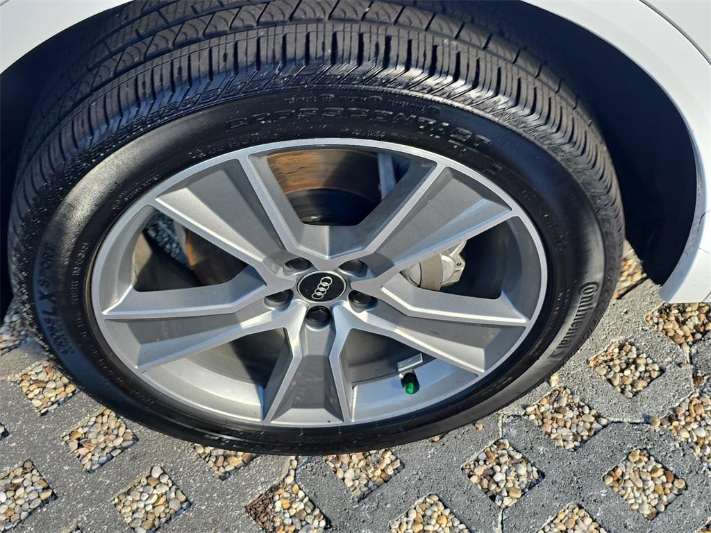 used 2025 Audi Q5 car, priced at $36,814